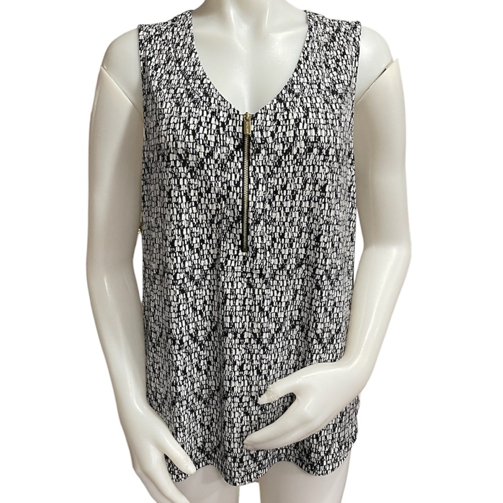 Ellen Tracy Sleevless Black & White Half Zip Top size large